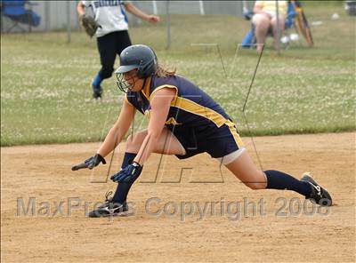 Thumbnail 2 in West Babylon vs Horseheads (NYSPHSAA Class AA Final) photogallery.