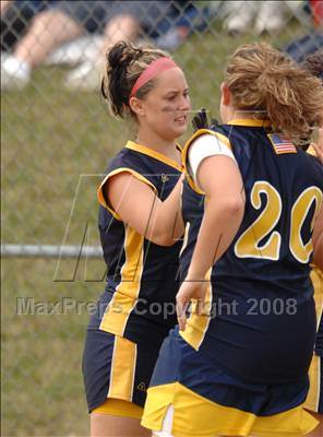 Thumbnail 2 in West Babylon vs Horseheads (NYSPHSAA Class AA Final) photogallery.
