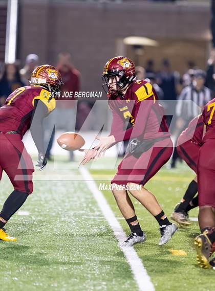 Thumbnail 3 in Selma vs. Highland (CIF D4-AA Southern Regional Final) photogallery.