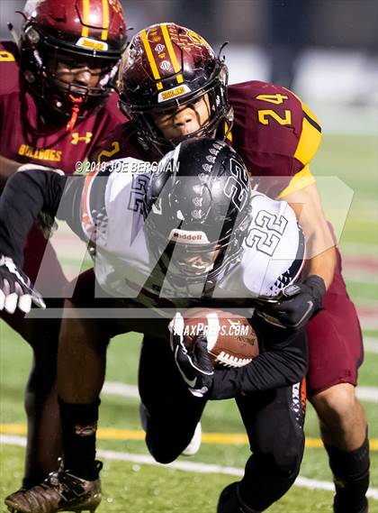 Thumbnail 3 in Selma vs. Highland (CIF D4-AA Southern Regional Final) photogallery.