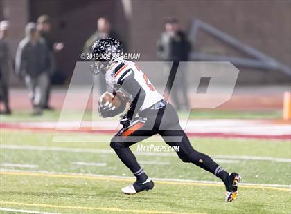 Thumbnail 3 in Selma vs. Highland (CIF D4-AA Southern Regional Final) photogallery.
