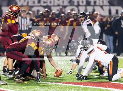 Thumbnail 3 in Selma vs. Highland (CIF D4-AA Southern Regional Final) photogallery.