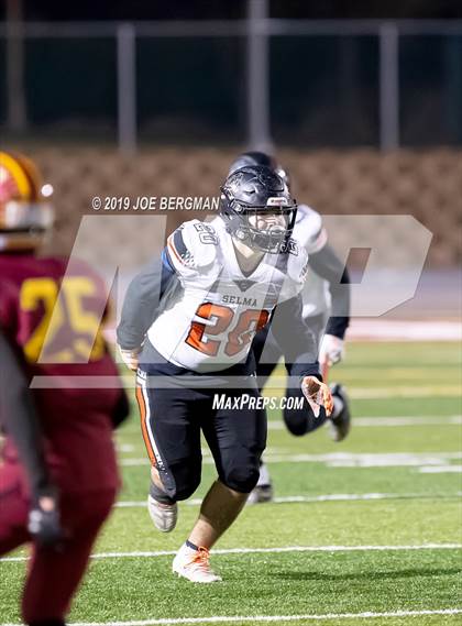 Thumbnail 2 in Selma vs. Highland (CIF D4-AA Southern Regional Final) photogallery.