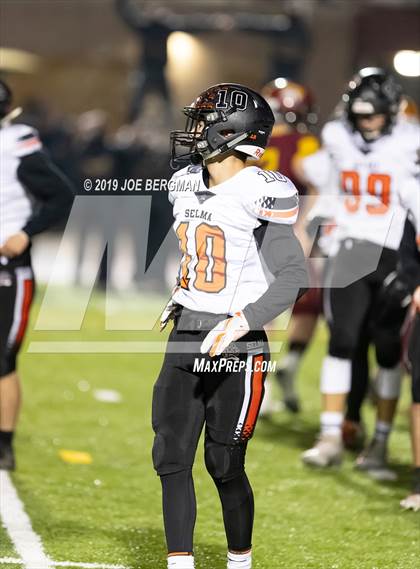 Thumbnail 1 in Selma vs. Highland (CIF D4-AA Southern Regional Final) photogallery.