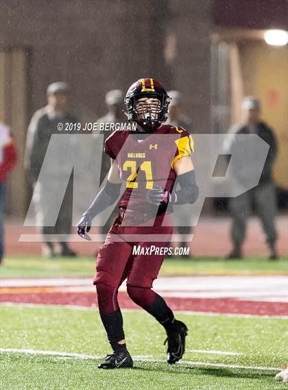 Thumbnail 2 in Selma vs. Highland (CIF D4-AA Southern Regional Final) photogallery.