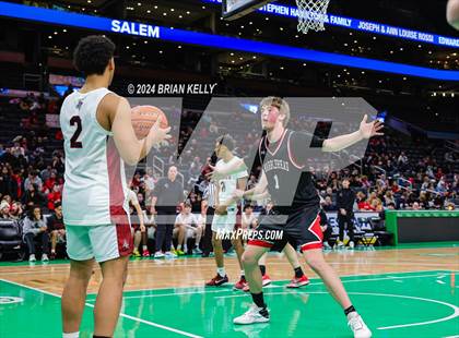 Thumbnail 2 in Salem vs Marblehead (Andrew James Lawson Invitational) photogallery.