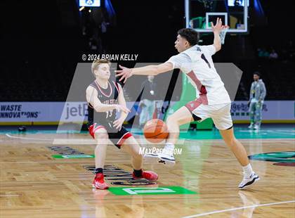 Thumbnail 2 in Salem vs Marblehead (Andrew James Lawson Invitational) photogallery.