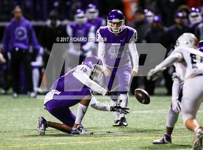 Thumbnail 1 in Garfield vs Eastside Catholic (WIAA 3A Quaterfinal) photogallery.