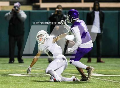 Thumbnail 3 in Garfield vs Eastside Catholic (WIAA 3A Quaterfinal) photogallery.