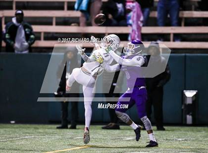 Thumbnail 3 in Garfield vs Eastside Catholic (WIAA 3A Quaterfinal) photogallery.