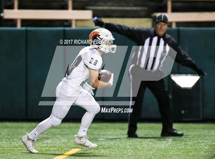 Thumbnail 2 in Garfield vs Eastside Catholic (WIAA 3A Quaterfinal) photogallery.