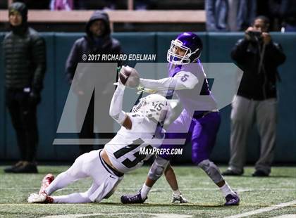 Thumbnail 1 in Garfield vs Eastside Catholic (WIAA 3A Quaterfinal) photogallery.