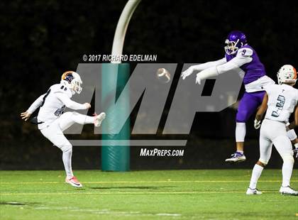 Thumbnail 1 in Garfield vs Eastside Catholic (WIAA 3A Quaterfinal) photogallery.