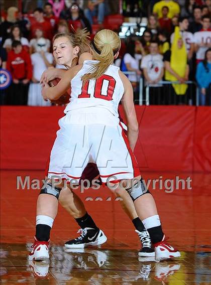 Thumbnail 1 in McPherson vs Hays (McPherson Optimist Tournament) photogallery.