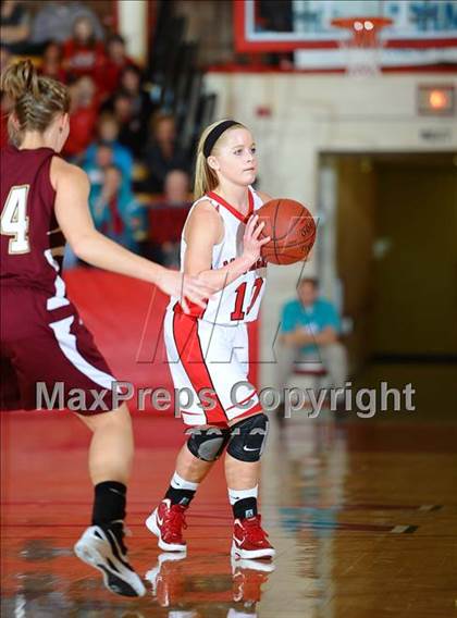 Thumbnail 3 in McPherson vs Hays (McPherson Optimist Tournament) photogallery.