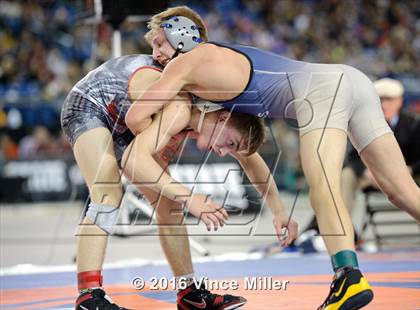 Thumbnail 2 in WIAA 3A 138 LB Championship  photogallery.