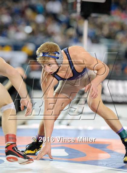 Thumbnail 2 in WIAA 3A 138 LB Championship  photogallery.