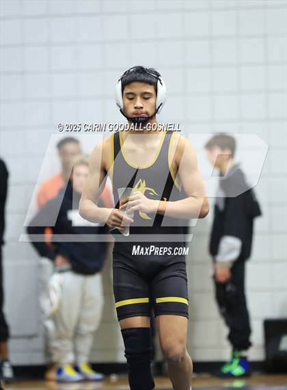 Thumbnail 2 in North East Carolina Prep vs Southwest Onslow (Blood Penu Duals) photogallery.