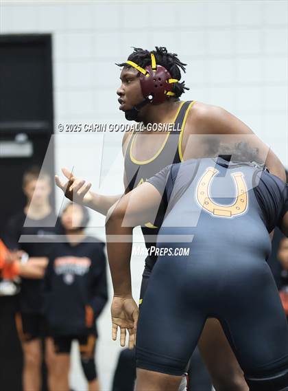 Thumbnail 1 in North East Carolina Prep vs Southwest Onslow (Blood Penu Duals) photogallery.
