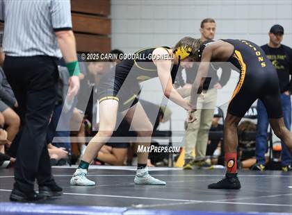 Thumbnail 2 in North East Carolina Prep vs Southwest Onslow (Blood Penu Duals) photogallery.