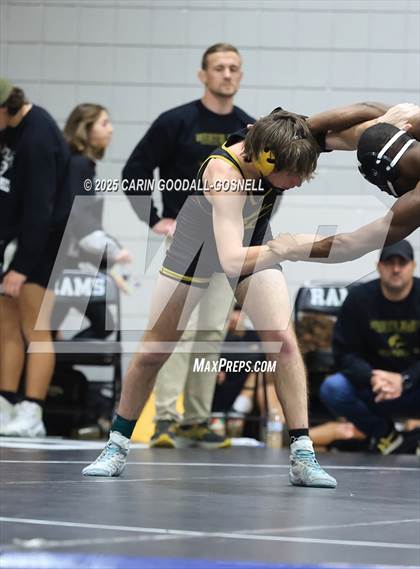Thumbnail 2 in North East Carolina Prep vs Southwest Onslow (Blood Penu Duals) photogallery.