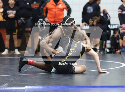 Thumbnail 3 in North East Carolina Prep vs Southwest Onslow (Blood Penu Duals) photogallery.