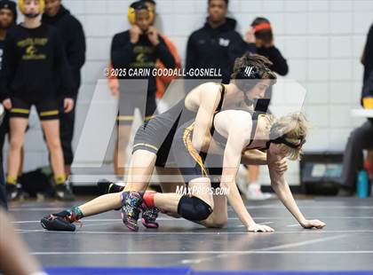 Thumbnail 2 in North East Carolina Prep vs Southwest Onslow (Blood Penu Duals) photogallery.