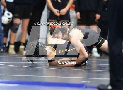 Thumbnail 3 in North East Carolina Prep vs Southwest Onslow (Blood Penu Duals) photogallery.