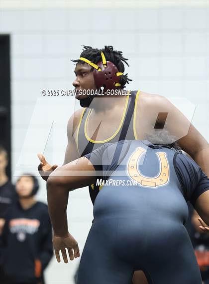 Thumbnail 3 in North East Carolina Prep vs Southwest Onslow (Blood Penu Duals) photogallery.