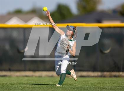 Thumbnail 2 in Legend @ Mountain Vista photogallery.