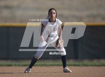 Thumbnail 1 in Legend @ Mountain Vista photogallery.