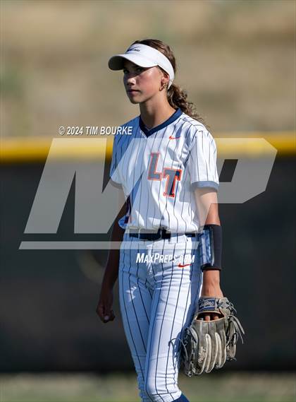 Thumbnail 2 in Legend @ Mountain Vista photogallery.