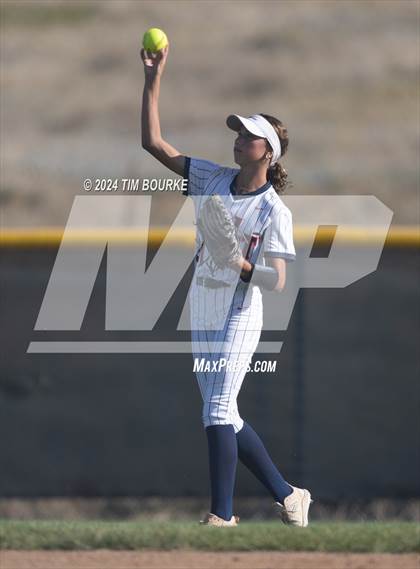 Thumbnail 3 in Legend @ Mountain Vista photogallery.