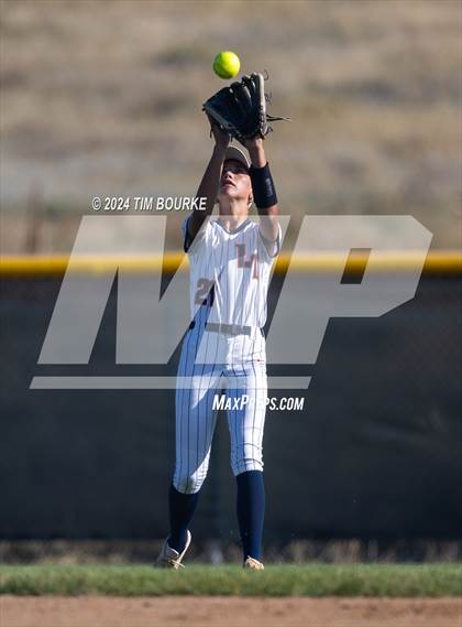 Thumbnail 2 in Legend @ Mountain Vista photogallery.