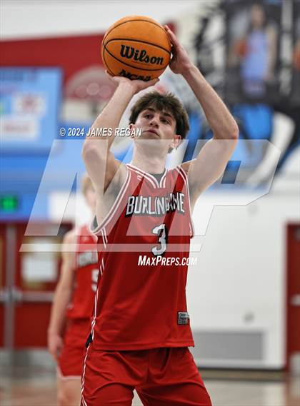 Thumbnail 1 in Burlingame @ Hillsdale photogallery.