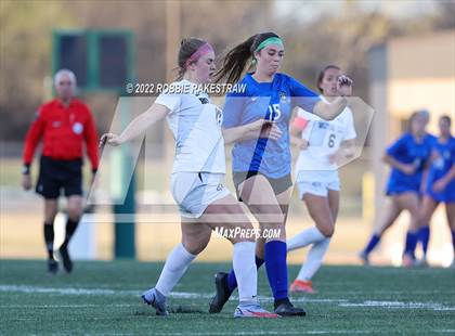 Thumbnail 2 in Midlothian vs. Royse City (UIL 5A R2 Bi-District Playoff) photogallery.