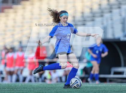 Thumbnail 3 in Midlothian vs. Royse City (UIL 5A R2 Bi-District Playoff) photogallery.