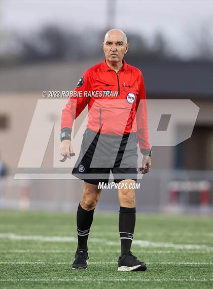 Thumbnail 2 in Midlothian vs. Royse City (UIL 5A R2 Bi-District Playoff) photogallery.