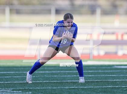 Thumbnail 3 in Midlothian vs. Royse City (UIL 5A R2 Bi-District Playoff) photogallery.