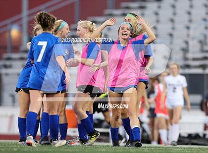 Thumbnail 1 in Midlothian vs. Royse City (UIL 5A R2 Bi-District Playoff) photogallery.