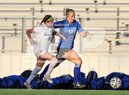 Thumbnail 1 in Midlothian vs. Royse City (UIL 5A R2 Bi-District Playoff) photogallery.