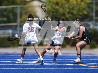 Thumbnail 3 in Oak Park @ Chaminade photogallery.