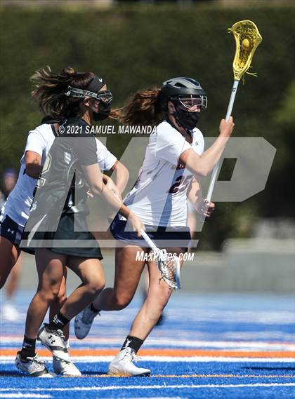 Thumbnail 3 in Oak Park @ Chaminade photogallery.