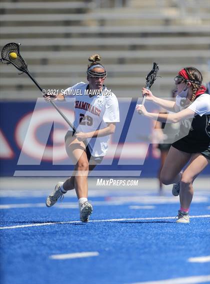 Thumbnail 2 in Oak Park @ Chaminade photogallery.