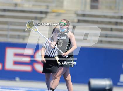 Thumbnail 3 in Oak Park @ Chaminade photogallery.