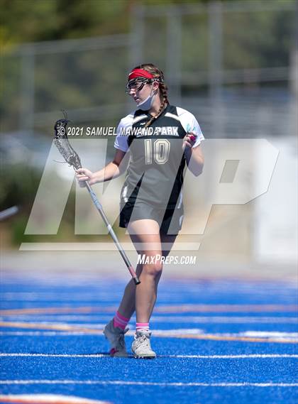 Thumbnail 3 in Oak Park @ Chaminade photogallery.