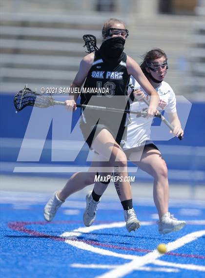 Thumbnail 3 in Oak Park @ Chaminade photogallery.