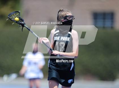 Thumbnail 3 in Oak Park @ Chaminade photogallery.