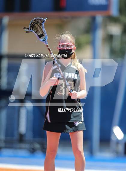 Thumbnail 1 in Oak Park @ Chaminade photogallery.