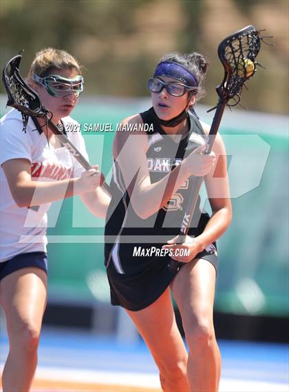 Thumbnail 3 in Oak Park @ Chaminade photogallery.